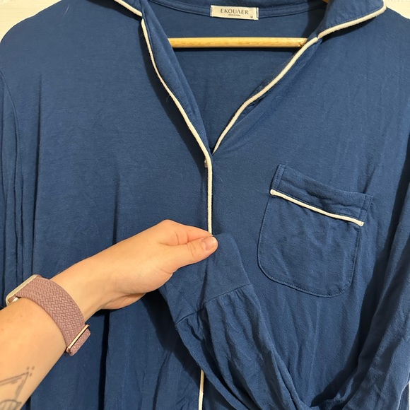 Long sleeve and jogger pajama set - Picture 7 of 7